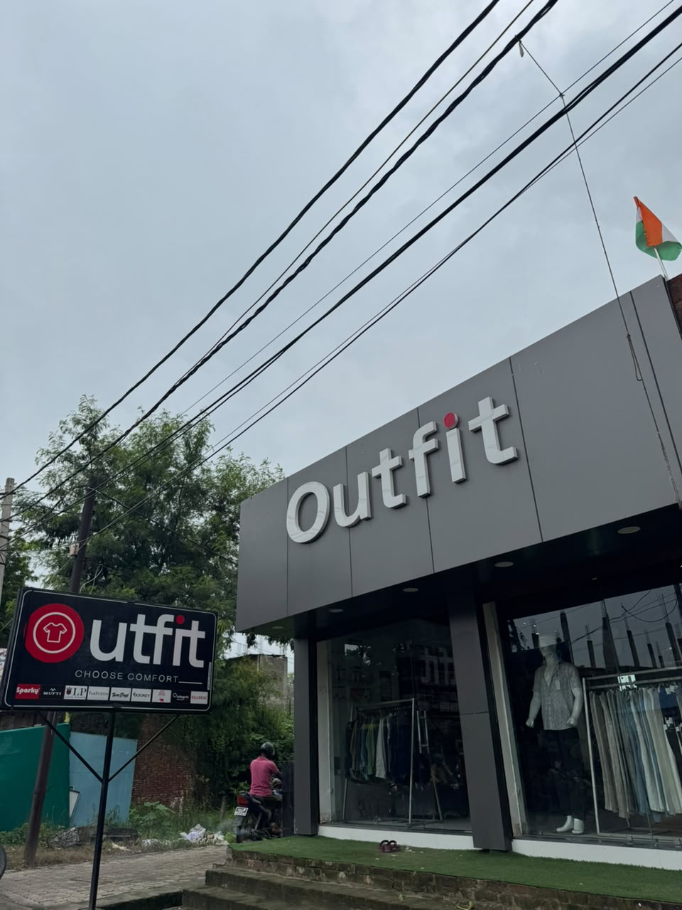 Outfit.co store